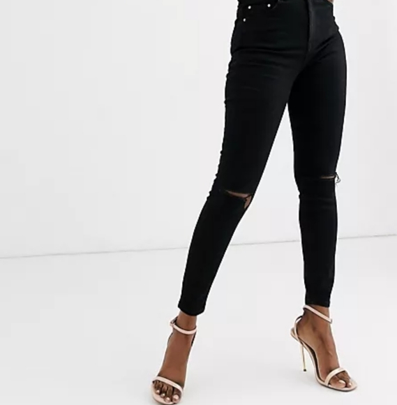 J Brand Cropped Distressed Jeans - Picture 10 of 10